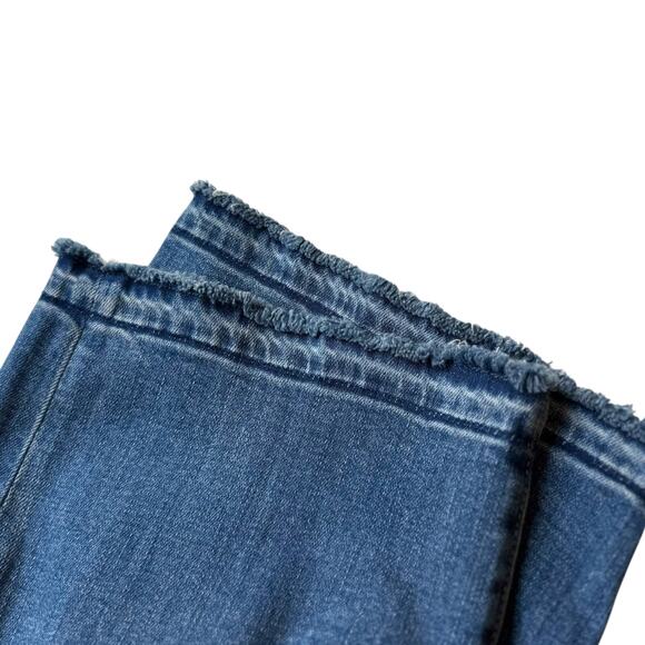 Chico’s High Rise Distressed Straight Leg Crop Jeans Size 14 - Picture 9 of 10